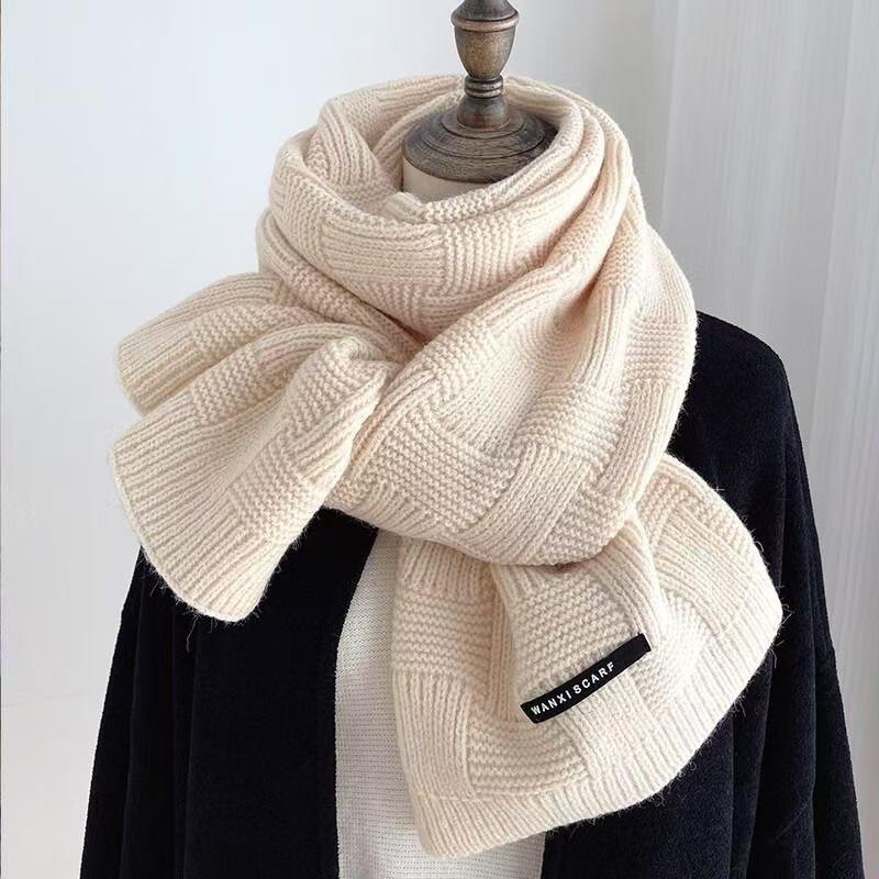 Women's 2024 High-End Wool Knit Winter Scarf: Warm, Versatile, Thick, Solid Color Neck Gaiter for Couples and Students