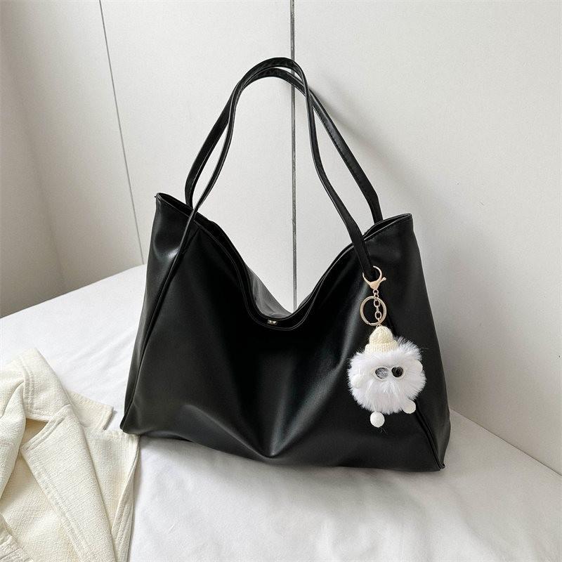 Large Capacity Elegant Tote Bag For Women Available In Chic Colors For Daily Use