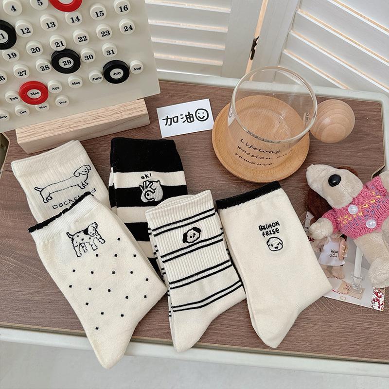 Women's Pure Cotton Cartoon Puppy Mid-Calf Socks - Soft, Cute, Embroidered Dog Design