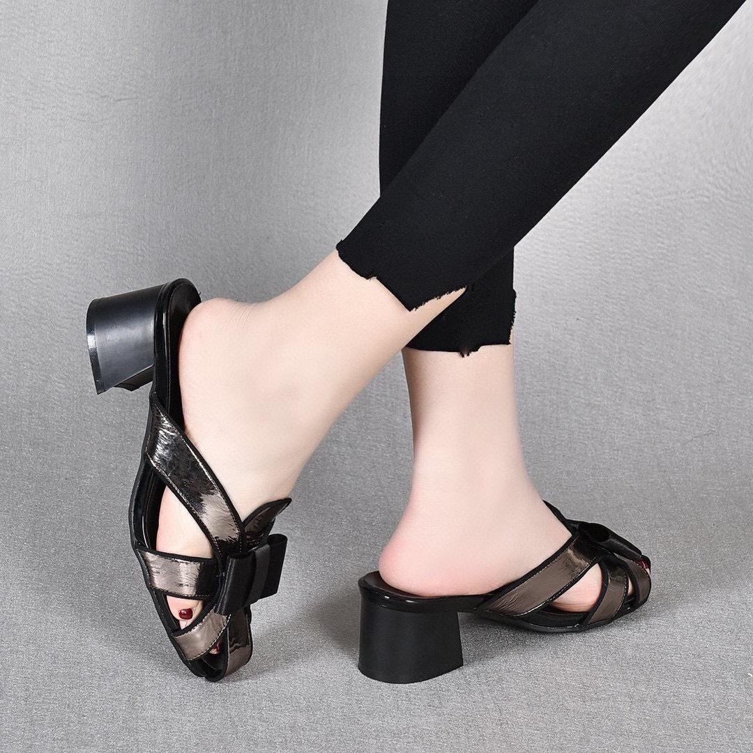 

Летние женские туфли на высоком каблуке с закрытым носком и бантом - повседневные шлепанцы в корейском стиле Gunmetal High Heel