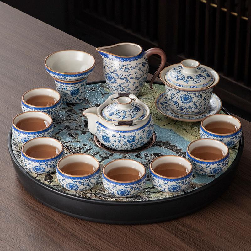 

Small-sized household Ru kiln ceramic Kung Fu tea set, a complete set of tea-making special teapot, tea cup, tea tray set