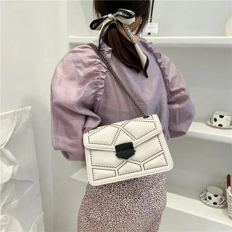 Vintage Rivet Chain Small Shoulder Bags for Women Flap PU Leather Fashion Small Square Crossbody Bag Designer Handbag