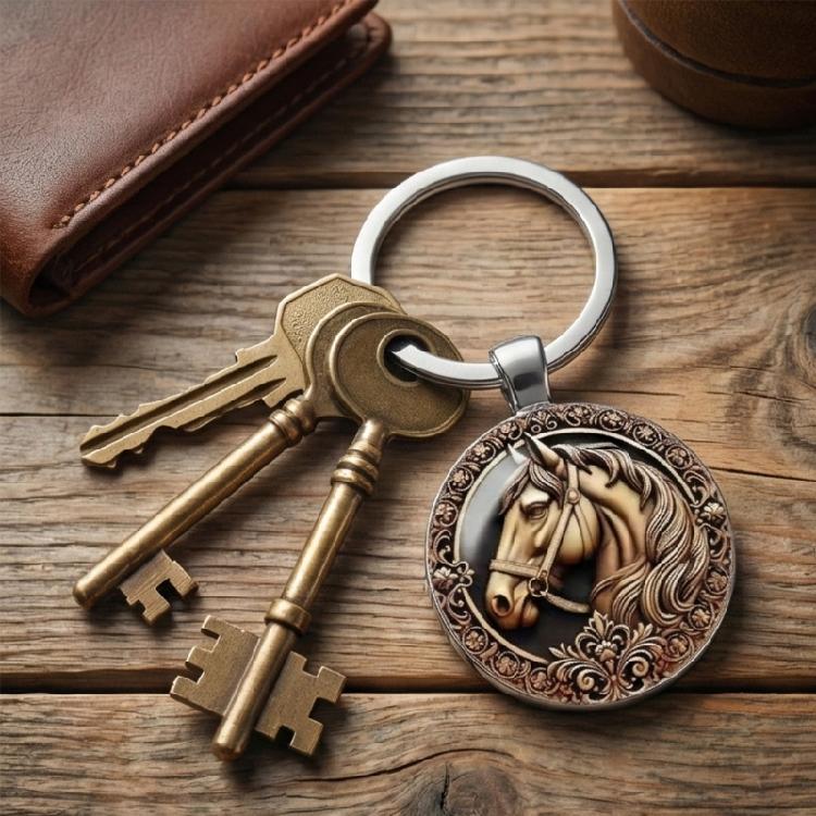 Compact Portable Alloy Horse Head Keychain Easy to Carry Design Convenient Everyday Practical Use