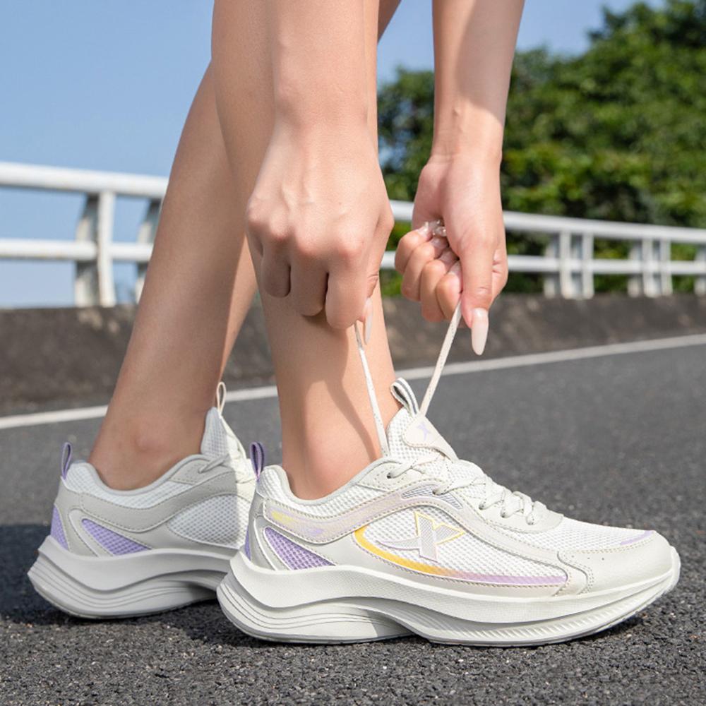 Xtep Simple Versatile Breathable Lightweight Low-Top Casual Running Shoes Women sneaker White Purple 875218110040-6