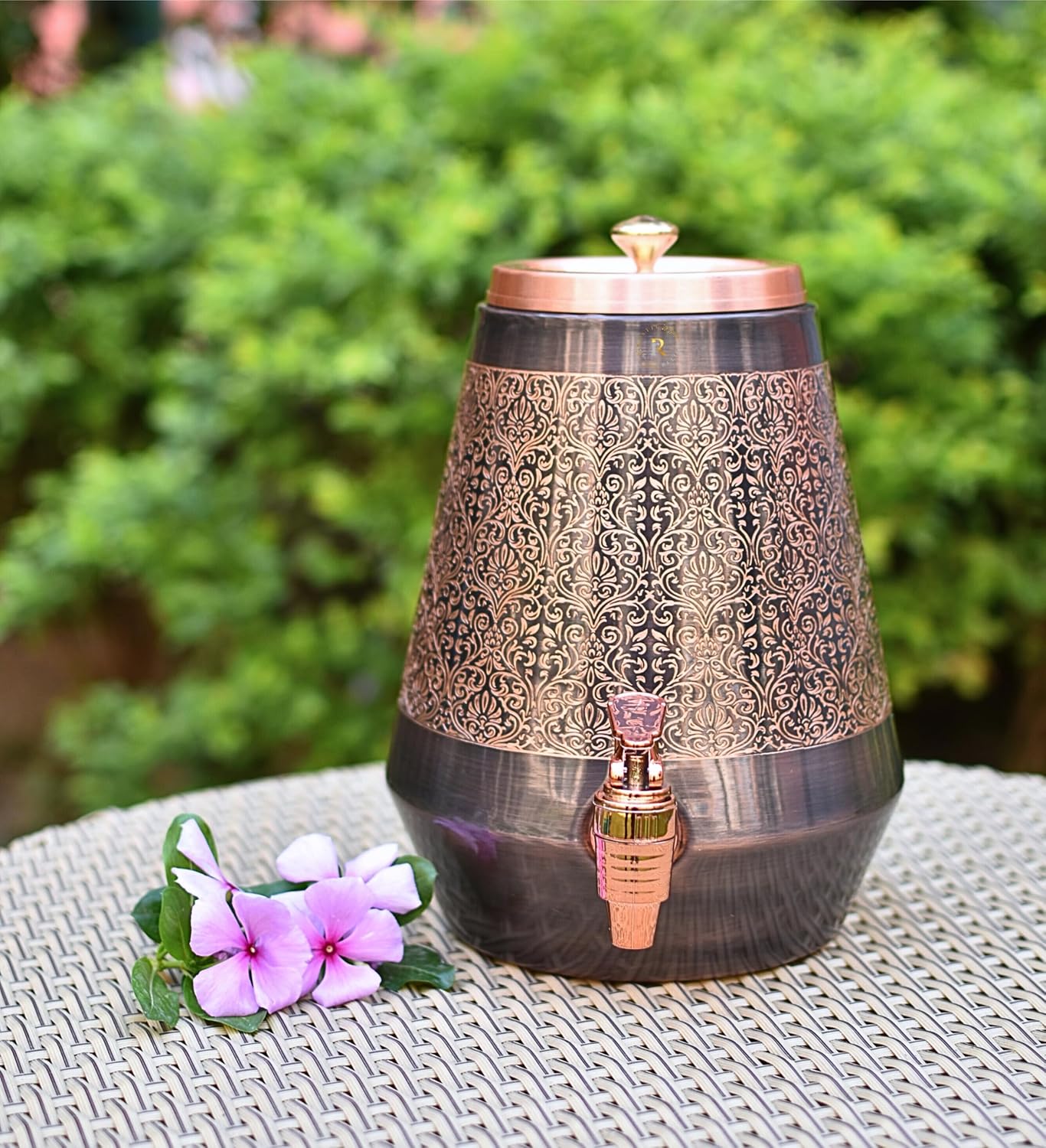 

Антикварный медный диспенсер для воды - 5 л | Медный диспенсер для хранения воды с аюрведическими преимуществами для здоровья | для дома и офисов