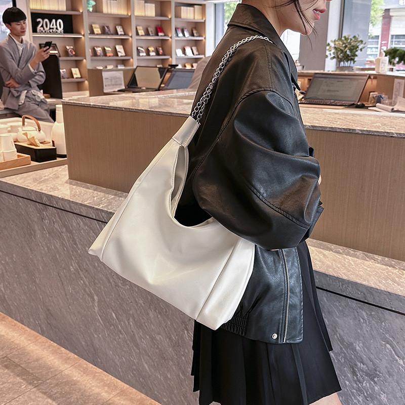 Stylish Minimalist Tote Bag Summer Collection Large Capacity For Students And Commuters