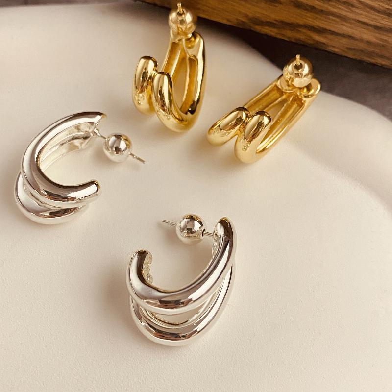 Hot Selling High-end Photosensitive Surface Double-layer Thick C-shaped Unique Personality Temperament Niche Versatile Earrings