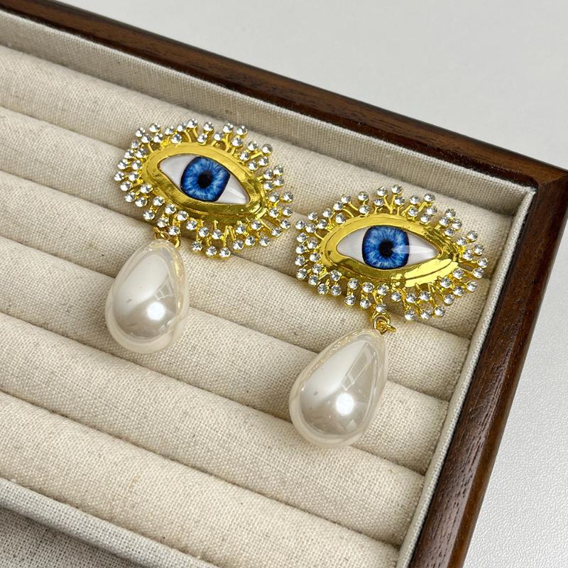 Luxury Imitation Pearl Eyes Of Demon Stud Earring Vintage Trendy Devil'S Eye Earrings Exaggerated Women Stud Earrings Lady/Girls