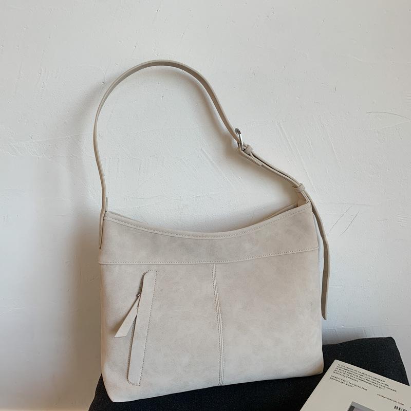 Retro commuter messenger bag 2025 autumn new fashion versatile casual large capacity shoulder bag foreign tote bag