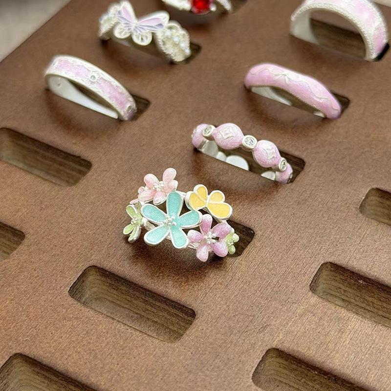 Yunjian Streamer Sweet Wind Niche Design Butterfly Flower Ring Female Enamel Hollow Stacked Ring Tide