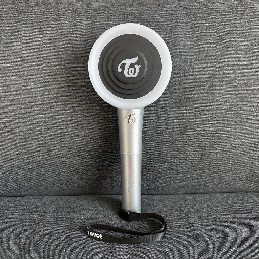 [USED] CANDYBONG Z (TWICE) with Trading Card