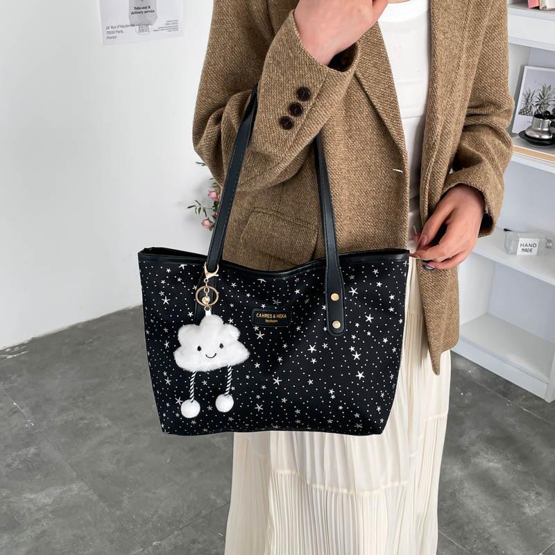 Large capacity tote bag summer new versatile commuter shoulder underarm bag texture handbag