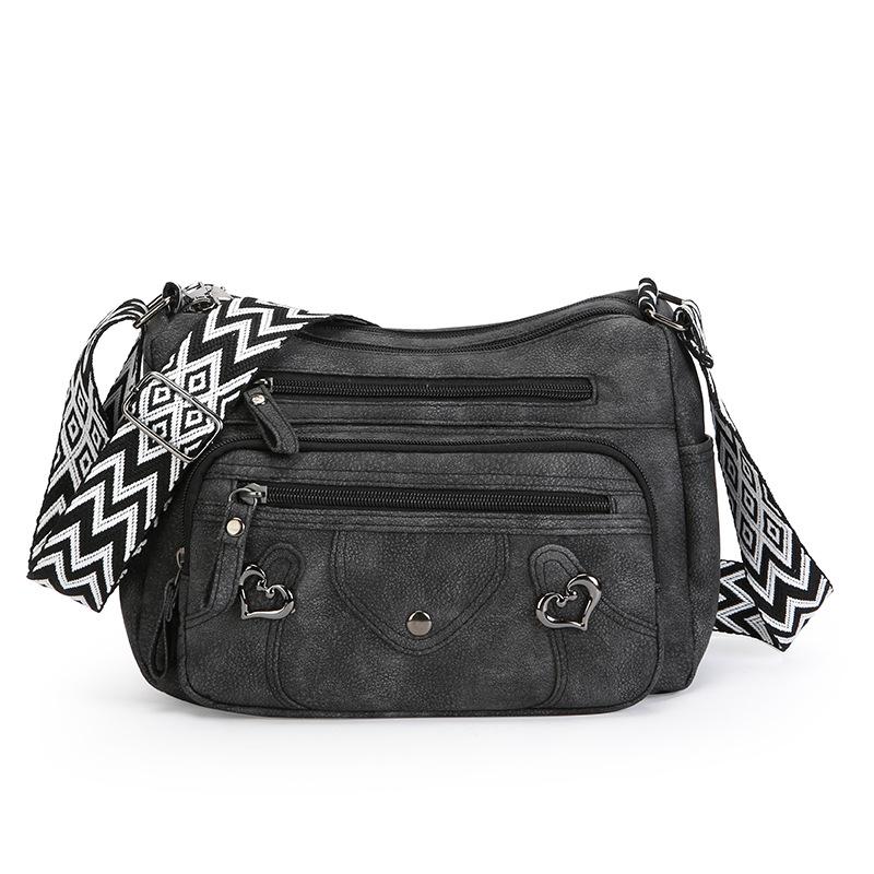 

Large Capacity Lightweight PU Soft Leather Crossbody Bag чёрный