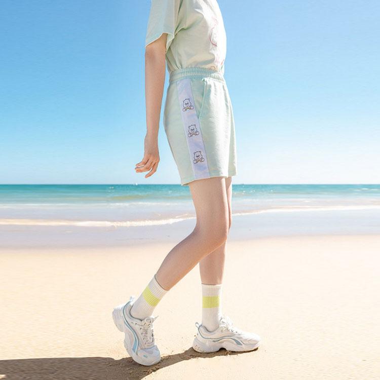 Anta Lifestyle Series Cartoon Bear Letter Pattern Elastic Knitted Shorts Women Shorts Summer-Cloud-Green 162228333-2