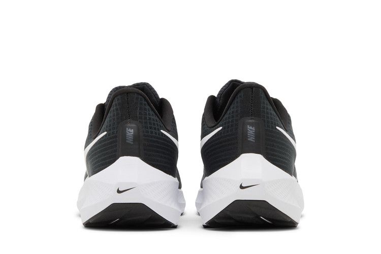 Nike Air Zoom Pegasus 39 Negro Blanco