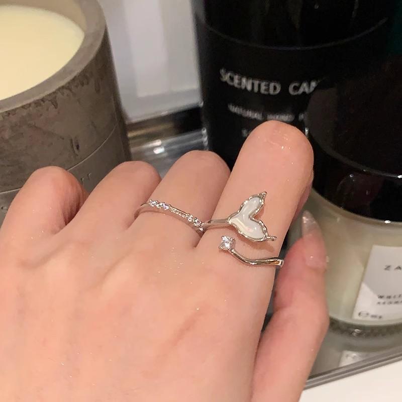 Zircon Tail-shaped Open Ring for Women, A Niche Design with A Touch of Luxury and Sophistication. A Simple Ring for The Index Finger, Exquisite.