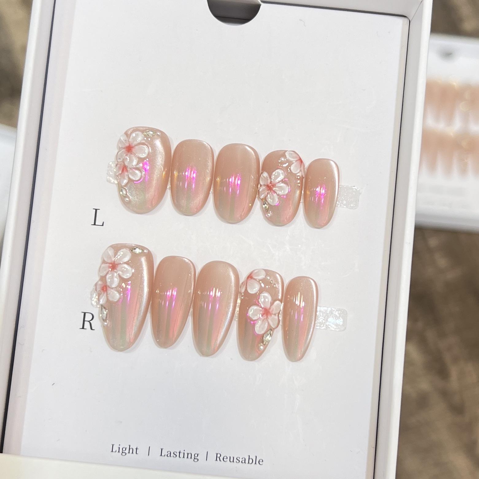 

Derryson Iridescent Cat Eye 3D Carved Manicure Nails - Spring & Garden Collection