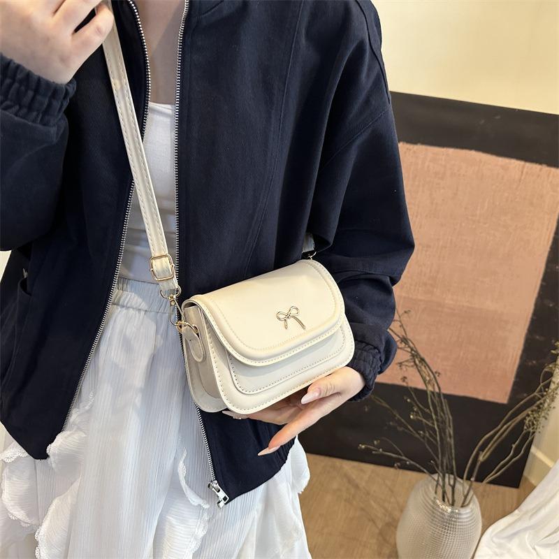 Fashion Small Square Bag Niche Design Casual Spring New Trend Simple Texture Women's Shoulder Messenger Bag