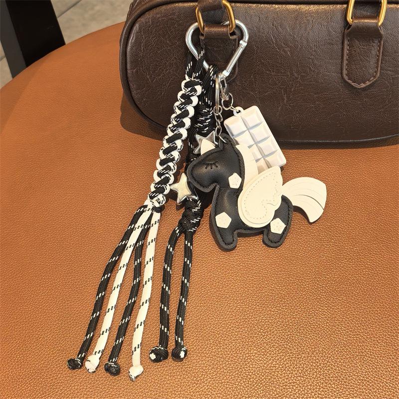 Year of the Horse Unicorn Keychain: Cute Pony Pendant Exquisite Figurine for Backpack