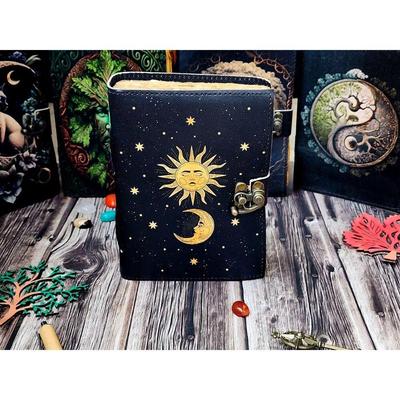 Diario in pelle vintage Sole e Luna Grimorio Diario vuoto Libro degli incantesimi delle ombre