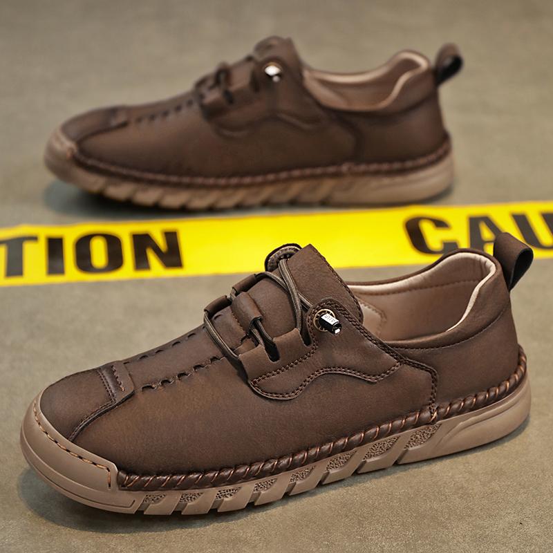 Classic Leather Shoes Men Casual Sneakers Handmade Outdoor Men Shoes Leather Moccasins Man Flats Shoes