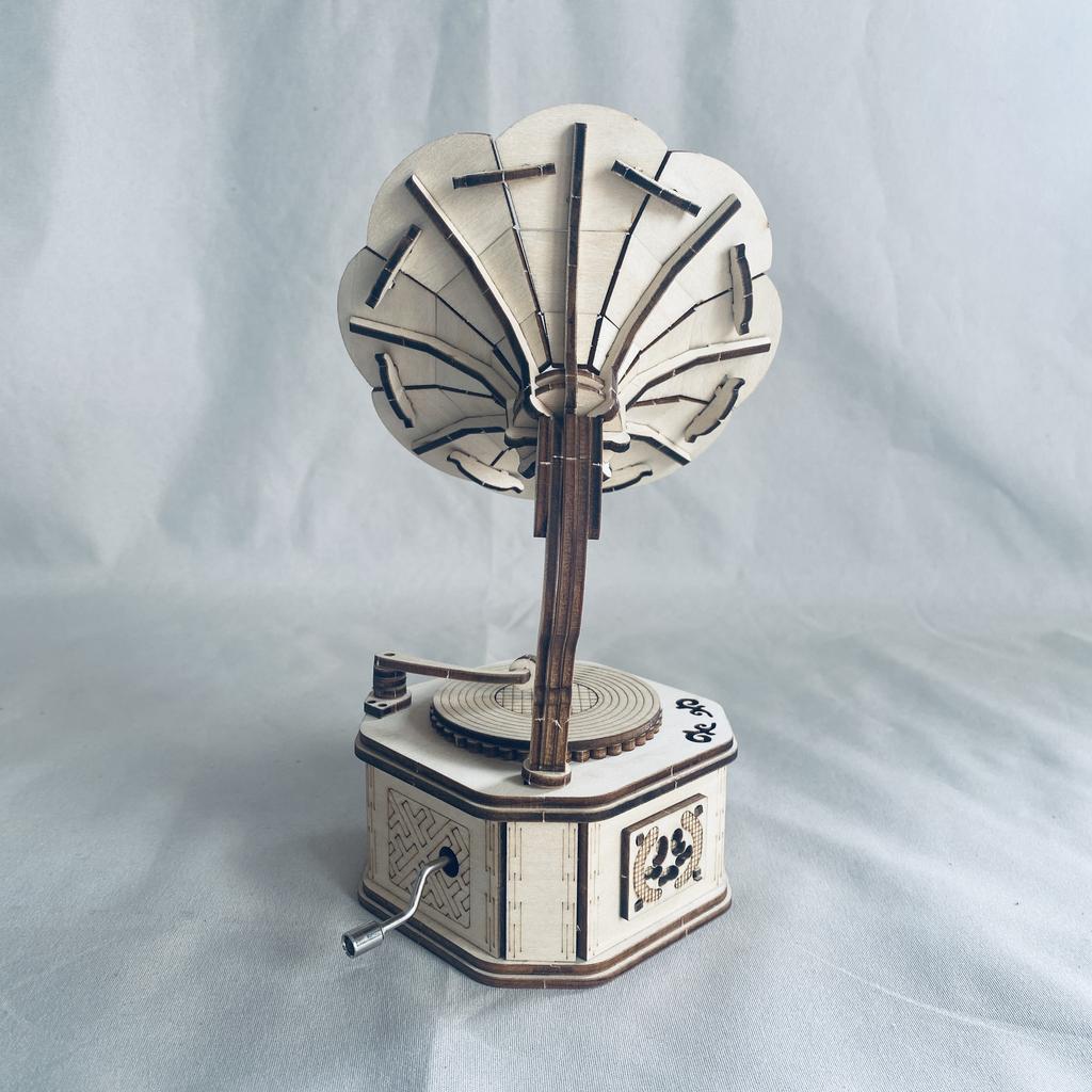 Build Your Own Gramophone 3D Wooden Puzzle Model Kit - An Interesting and Educational DIY Gift