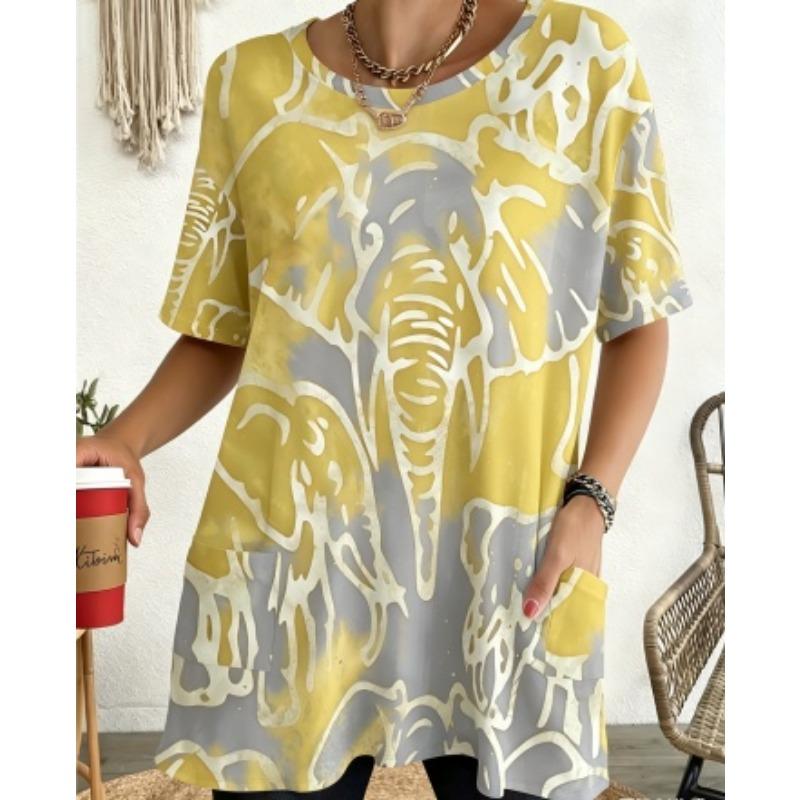 

This Women S Large Short-Sleeve T-Shirt Features an Elephant Design And Pockets 4XL