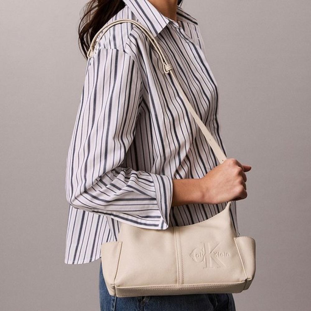 Calvin Klein Women Pocket Monologo Crossbody 4f3687g Acg