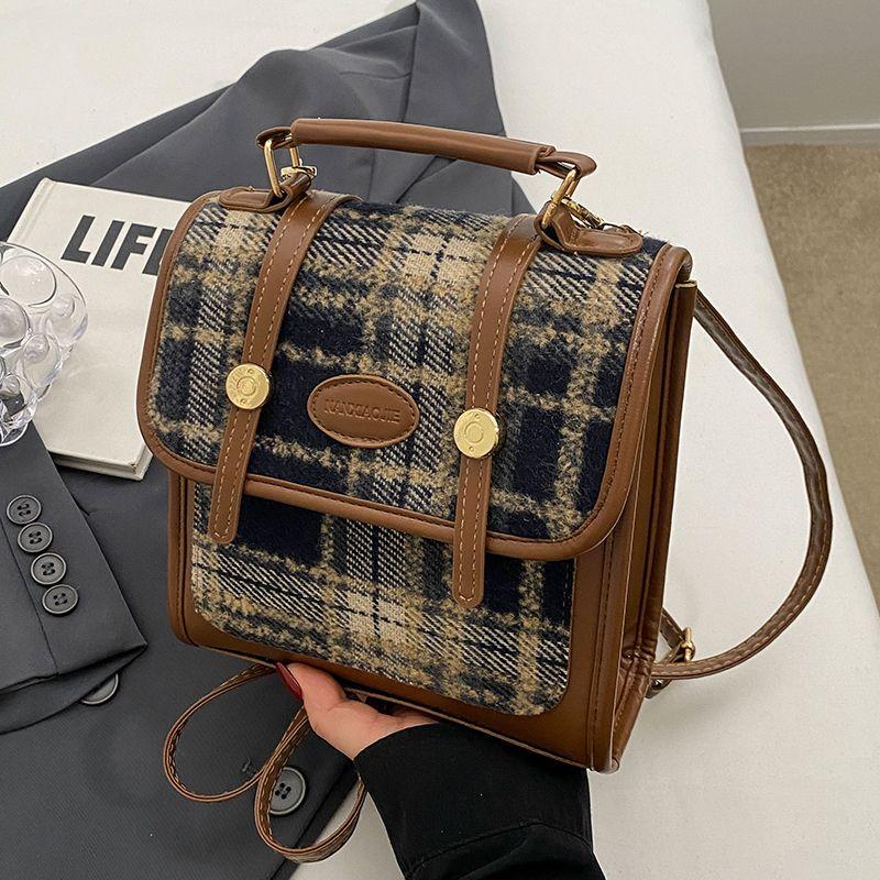 

Scarecrow Niche Style Work Clothing Backpack Female 2025 New Arrival Retro Easy Matching Crossbody Bag Fancy Shoulder Satchel Black without pendant