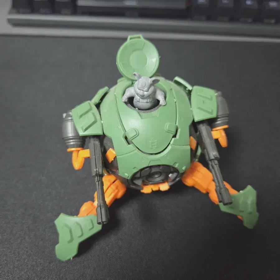 

Wrecking Ball Limited Edition Figure