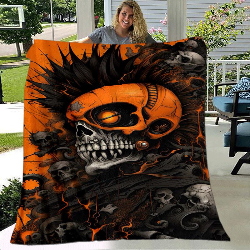 1pc Skull Printing Lightweight Flannel Blanket, Comfortable and Warm Blanket, for Camping Sofa Bed and Couch Office, in All Seasons