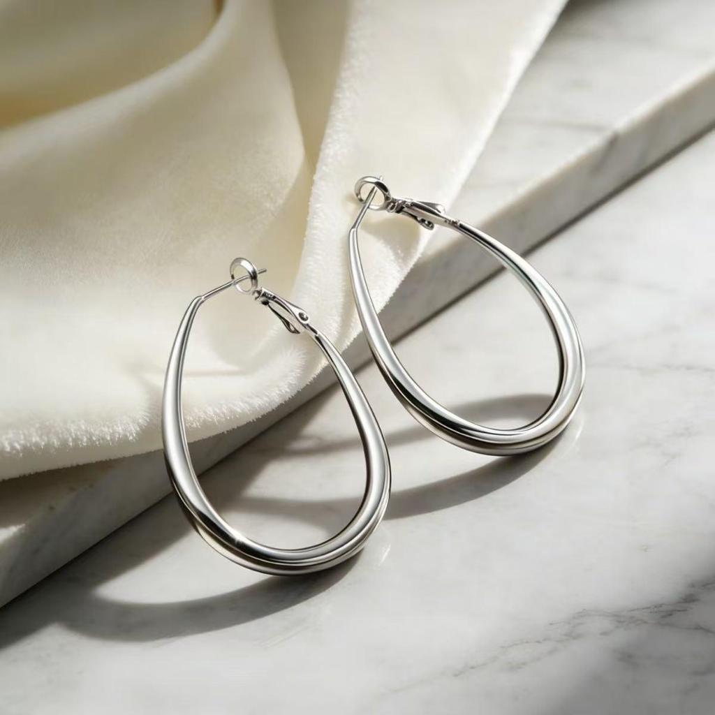 Silver Water Drop Hoop Earrings with Pure Silver Needle – Women's High-End Hong Kong Style