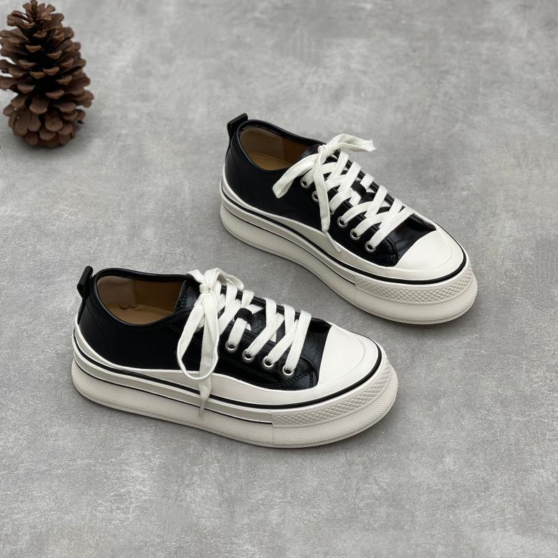 Round-toed, Thick-soled, Fashionable and Versatile Women's Shoes with Sponge Soles