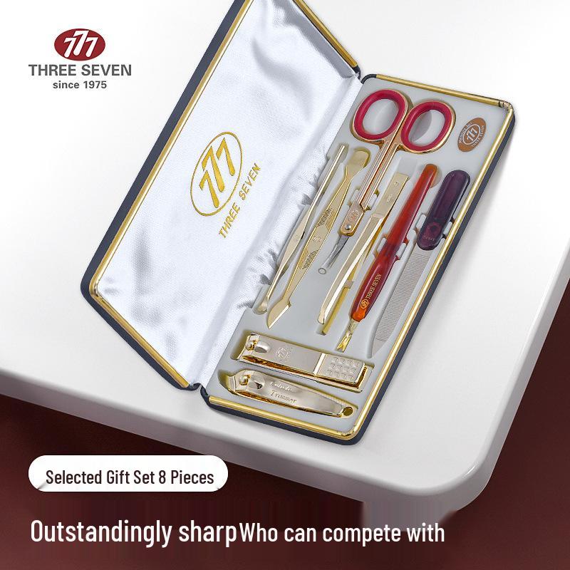 

777 Korea Набор из 8 предметов: кусачки для ногтей и ухочистки DS-636ZG