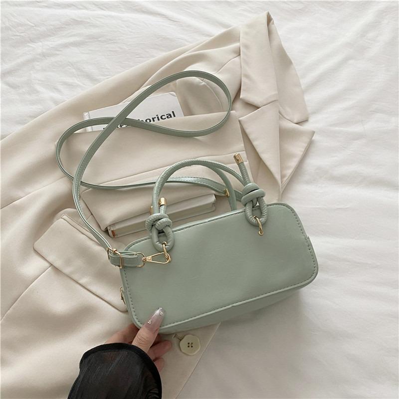 

commuter to work Crossbody small square bag summer new style fashion simple portable commuter bag female зелёный