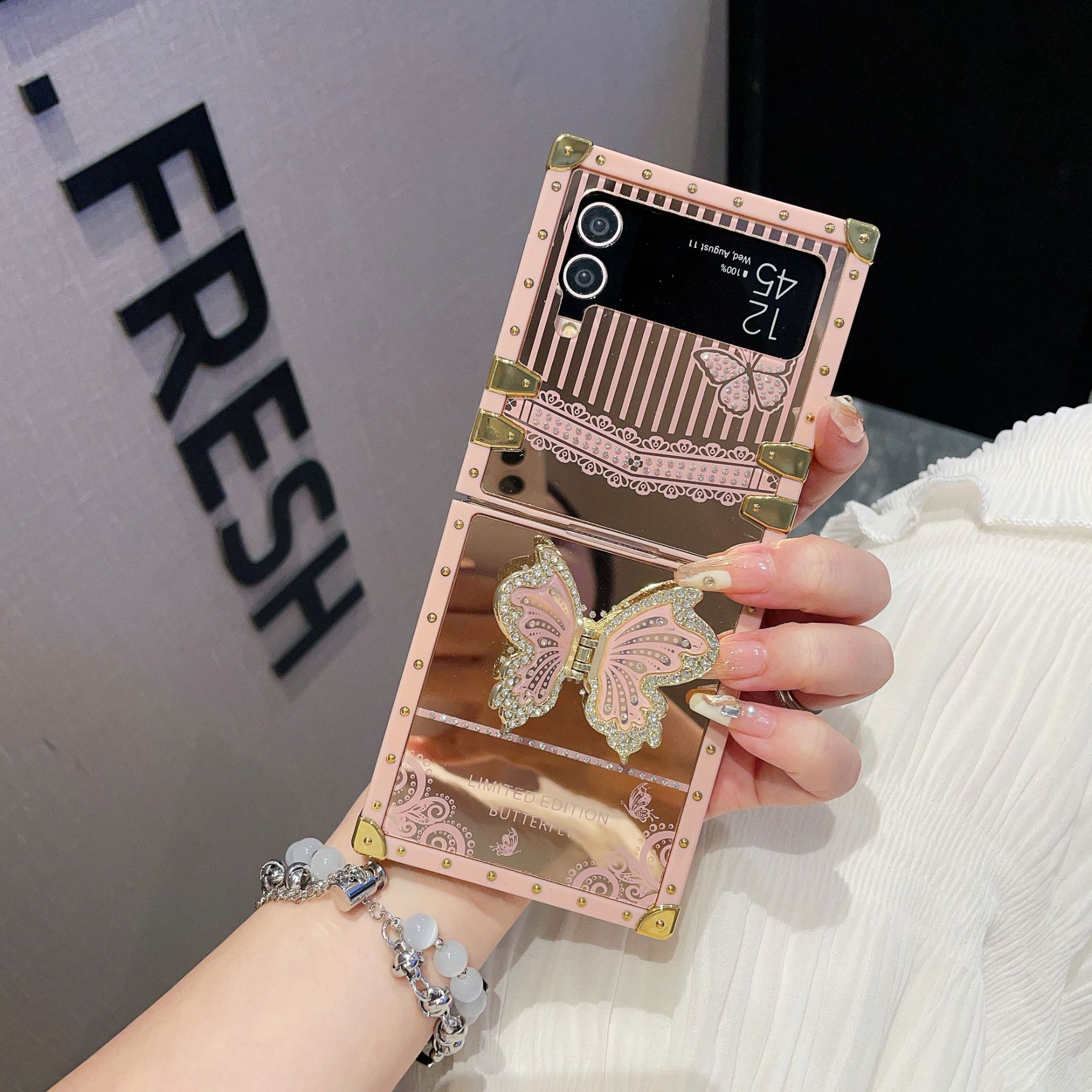 

Mirror Butterfly Folding Screen Mobile Phone Case Suitable for Samsung Z Flip5 Diamond Bracket Zflip4 Protective Case Samsung Z Flip4