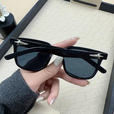 Trendy Rice Nails Fashion Sunglasses Vintage Square Sunglasses Women Men Mirror Brand Designer Shades Punk Uv400