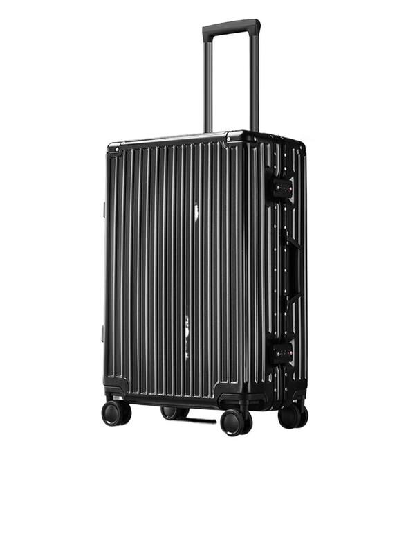 Rockland Travel Series Hard-shell Aluminum Frame Luggage