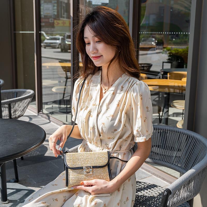 Women's Bag New Fashion Casual Rattan Woven Lock Crossbody Small Square Bag Shoulder Bag