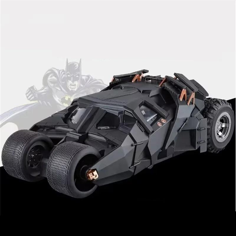 1/18 Classic Movie Car 2008 Batmobile Concept Bat Sports Car Model Diecast Metal Toy Racing Car Model Sound and Light Kids Gifts