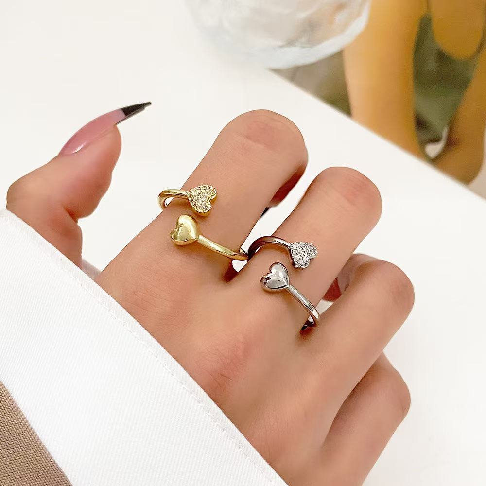 Cross-Border Retro New Simple Rrregular Baroque Imitation Pearl Personality Ladies French Ring, Suitable For Charming Intel