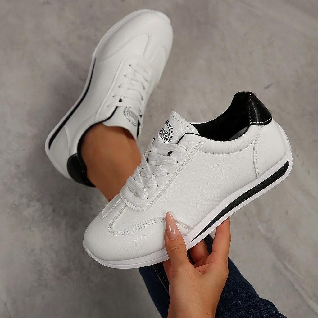 Large Size Women's Fall  Of The Season Fashion Contrast Color Leather Surface AG Shoes Casual Sports Shoes with Lace Des