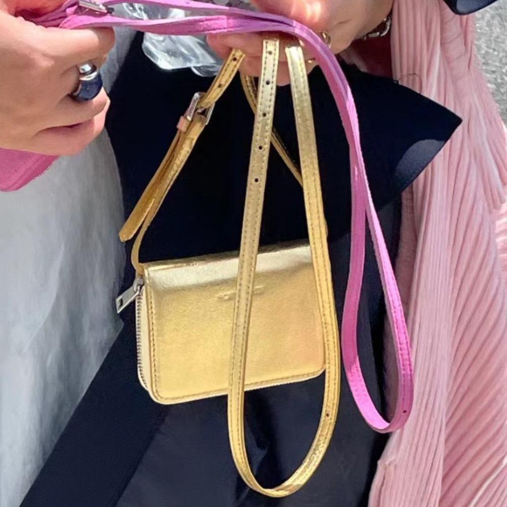 Small Hanging Bag Is Fashionable with Small Card Bag, Waist Bag, Crossbody Breast Bag.