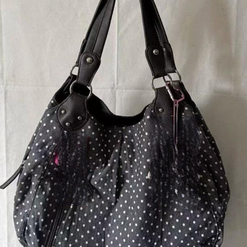 The School-style Tote Bag Is A Fashionable and Versatile Large-capacity Single-shoulder Bag