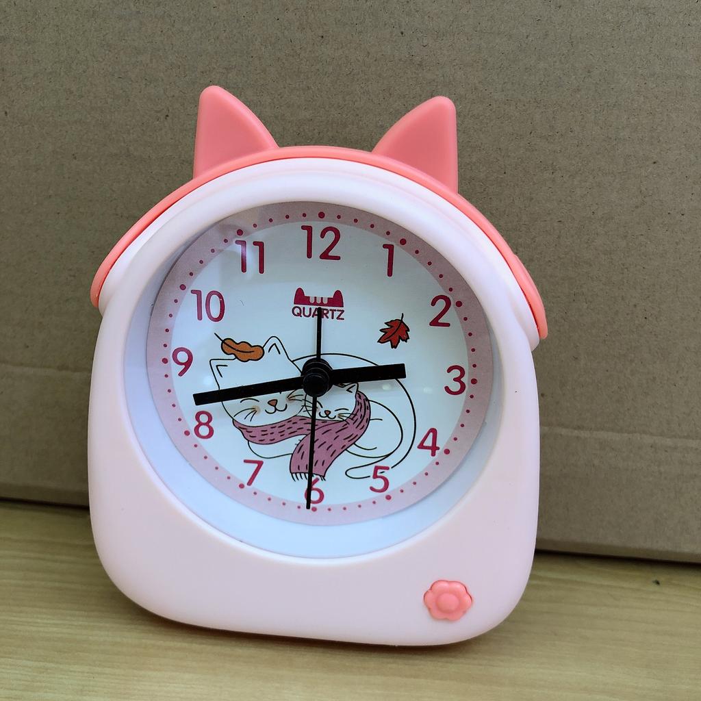 Modern Cartoon Cute Cat Animal Shape Small Watch Children's Study Clock