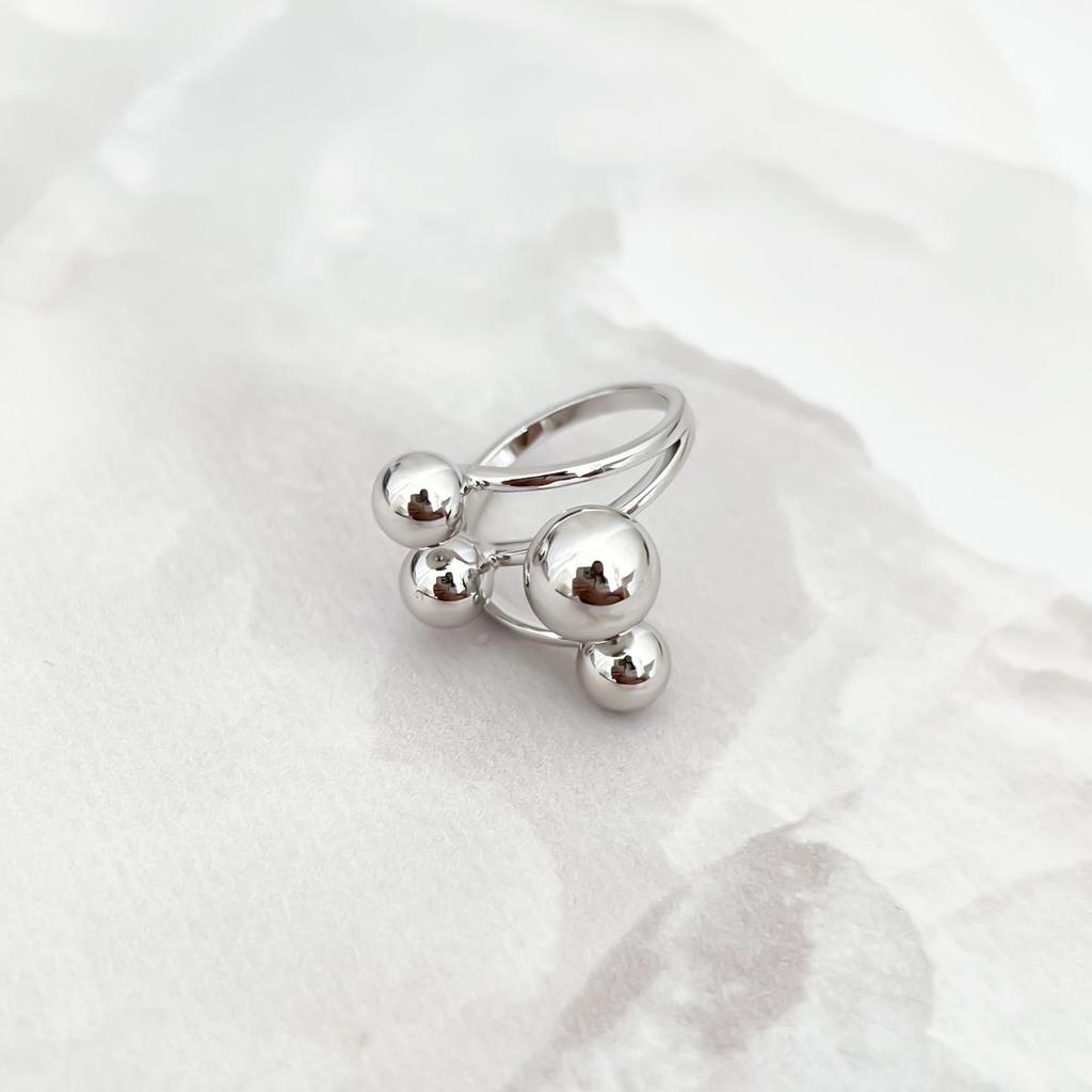 Серебряное кольцо с без камней, вес изделия 6,03 гр (2143918)