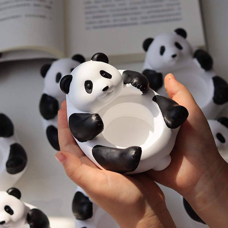 Adorable 3D Gypsum Cartoon Panda Candle Holder - Handmade Scented Candlestick Long-lasting Fragrance Ambience Decor Gift