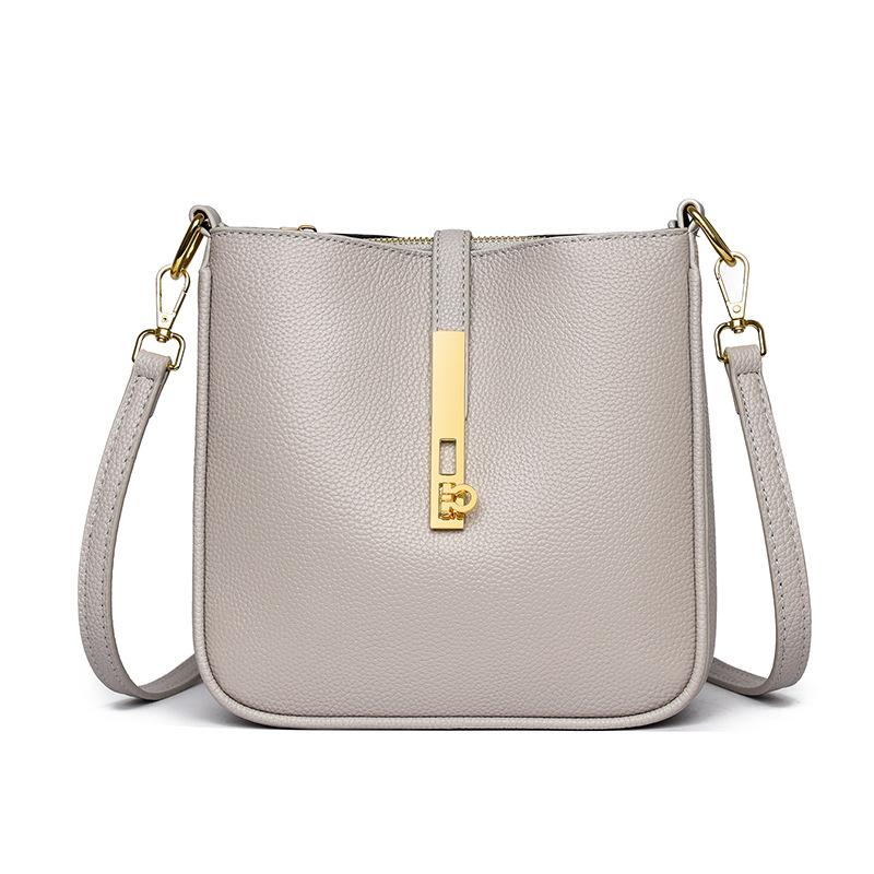 Genuine Leather Women's Bag Versatile Crossbody Bag Fashionable Shoulder Bag Underarm Bag Bucket Bag