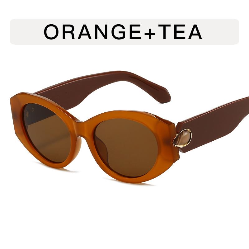 European American Stylish Sun Glasses for Women Cat Eye Shape UV Protection Ladies Sunglass Holiday Travelling Outdoor Sunglass