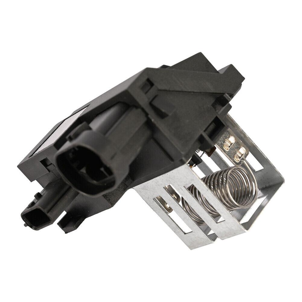 Îmbunătățiți performanța de răcire a vehiculului dumneavoastră cu acest releu de ventilator de răcire conceput pentru Nissan Kicks Versa Sentra 2020 2023